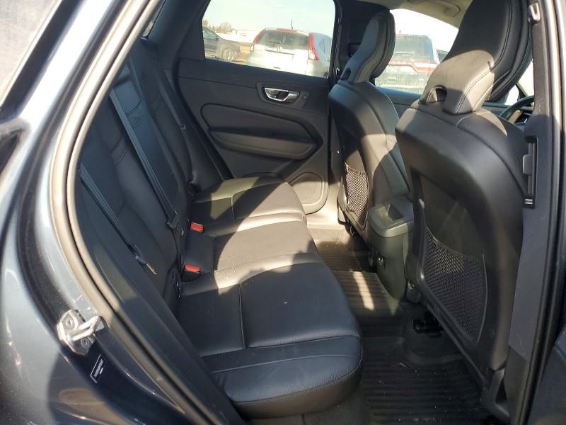 2021 Volvo Xc60 T5 Momentum