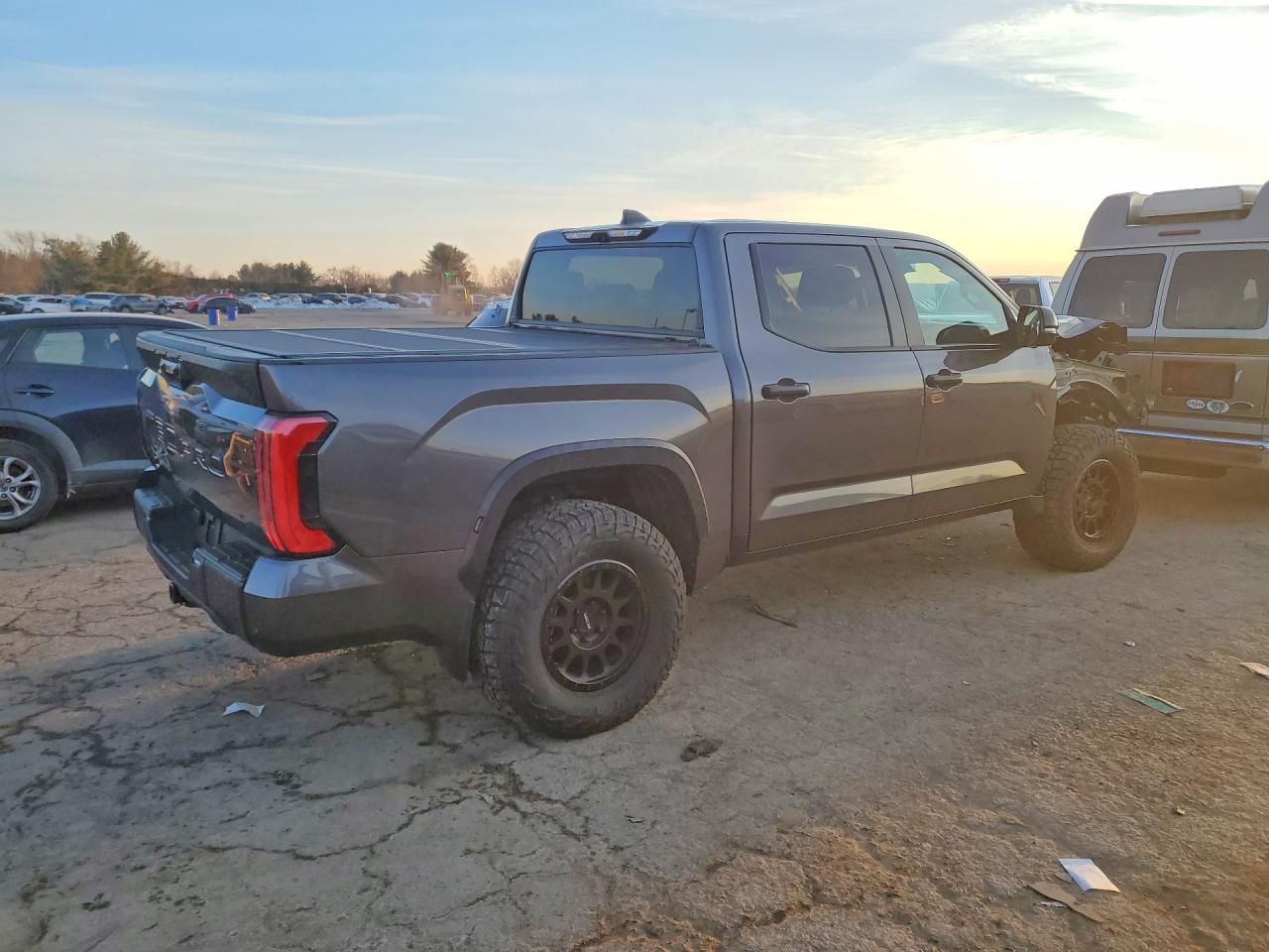 2024 Toyota Tundra Crewmax Limited