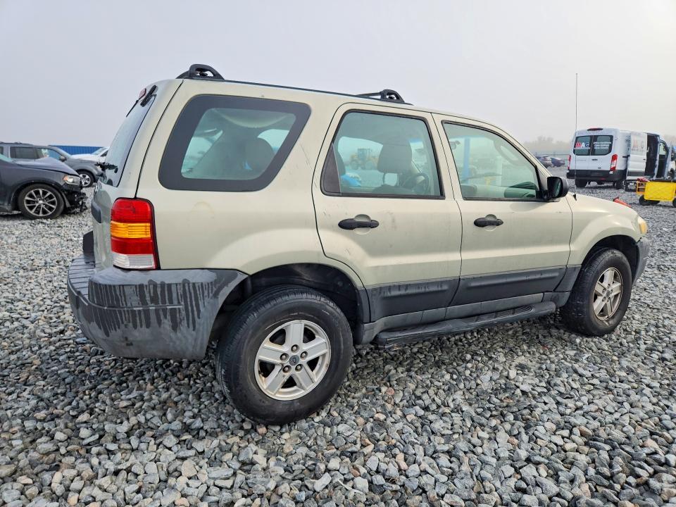 2005 Ford Escape xls