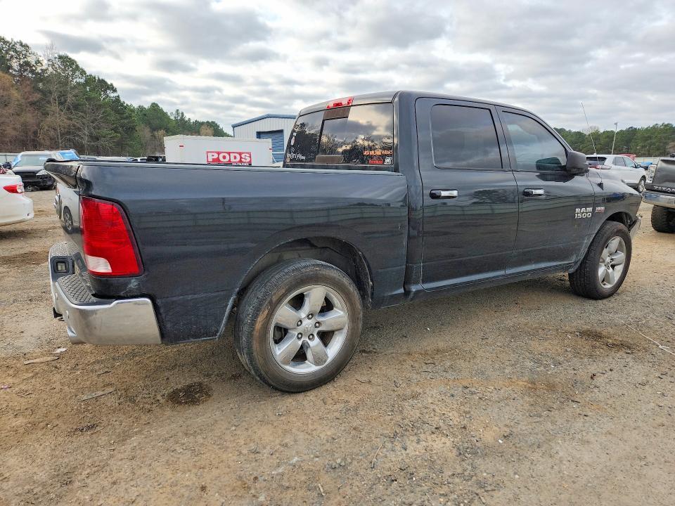 2017 Dodge Ram 1500 slt