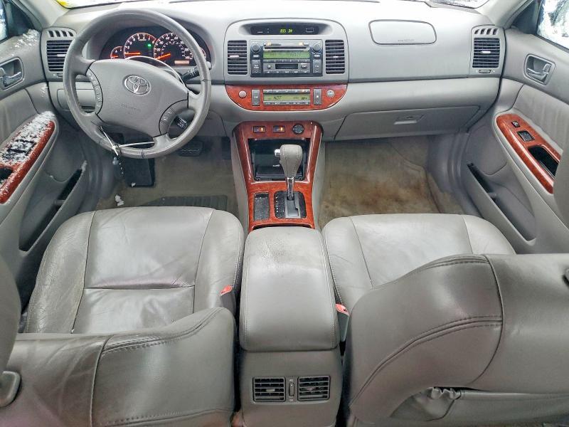 2005 Toyota Camry xle V6
