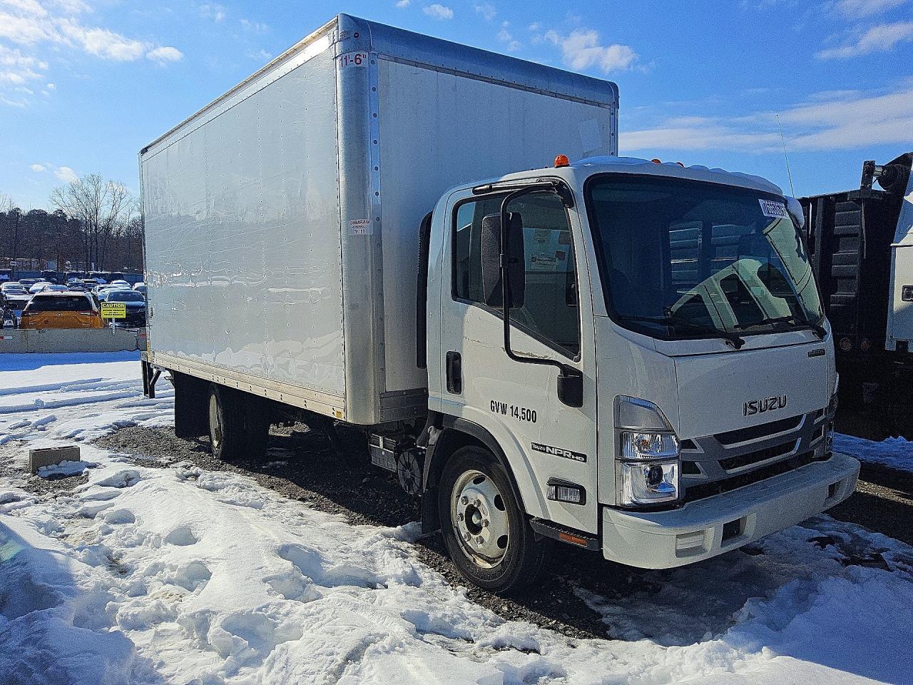 2023 Isuzu NPR HD-BOX Truck