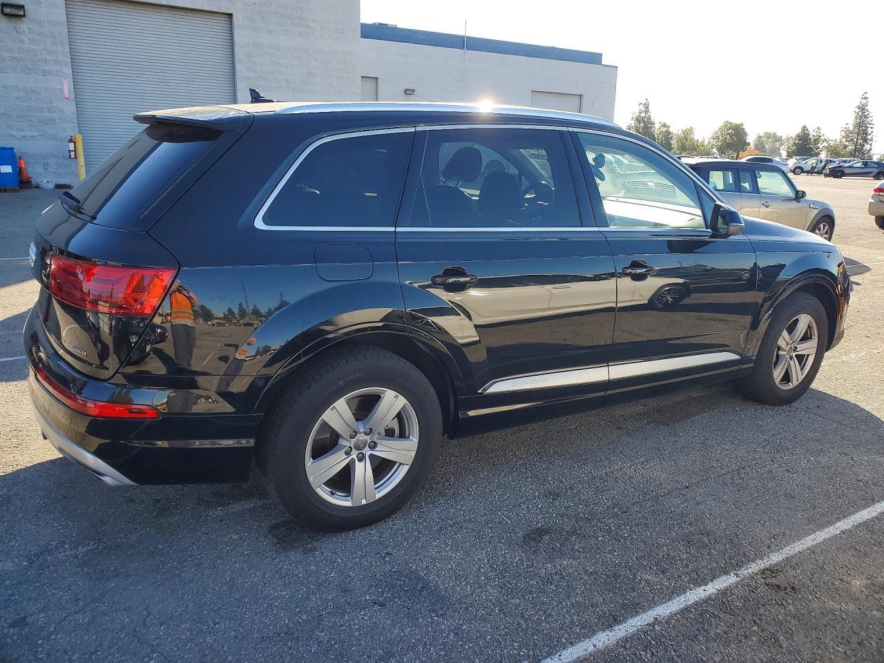 2018 Audi Q7 Premium Plus