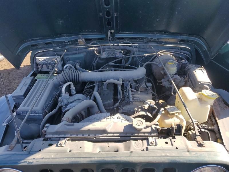 1999 Jeep Wrangler / tj Sahara