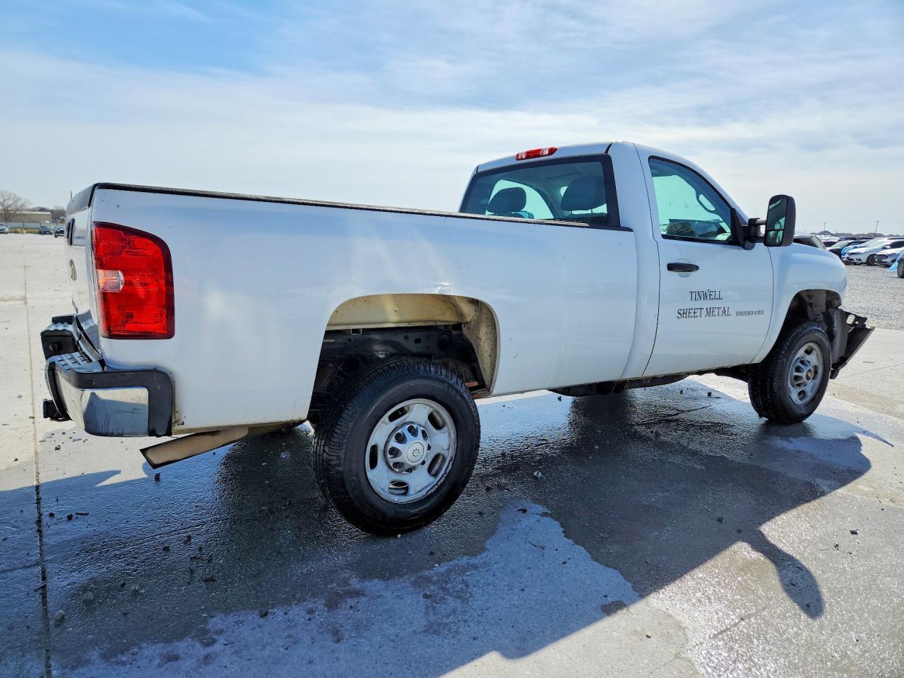 2013 Chevrolet Silverado C2500 Heavy Duty