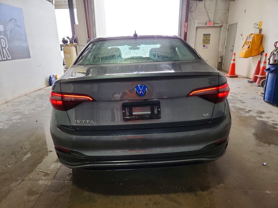 2022 Volkswagen Jetta se