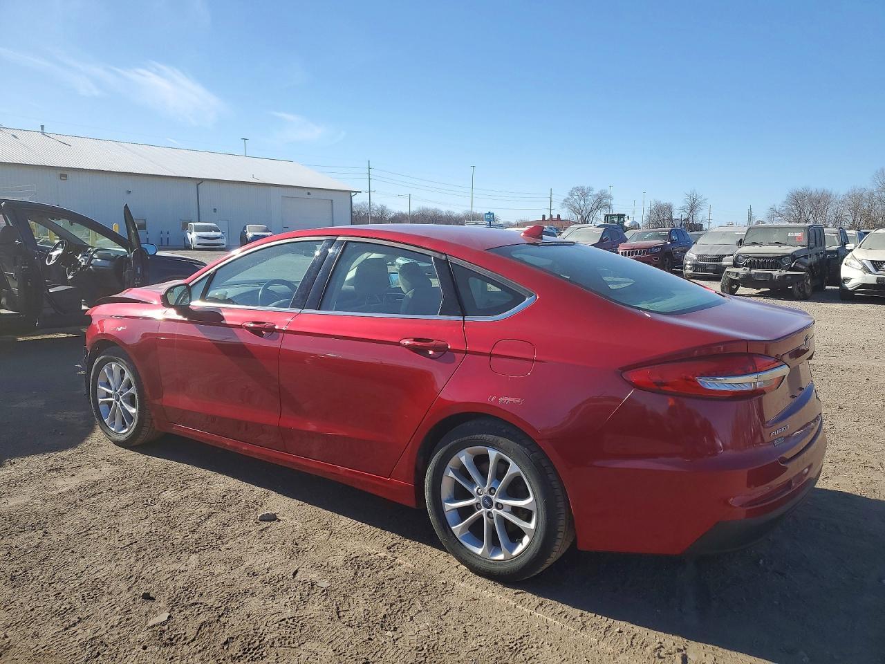 2020 Ford Fusion se