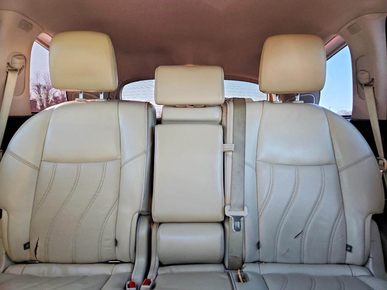 2017 Infinity Qx60 Base