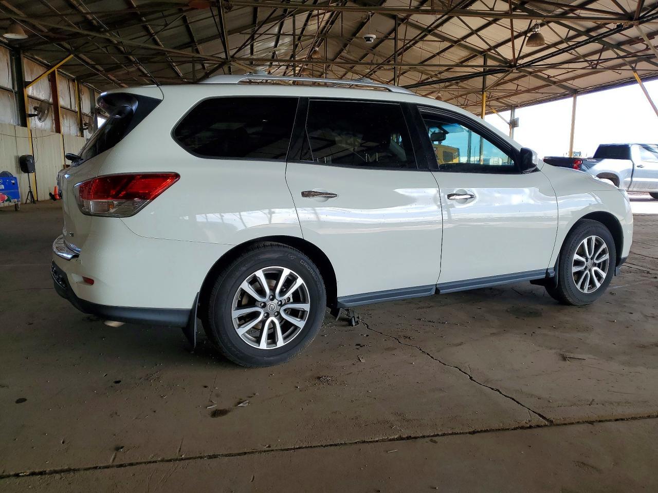 2016 Nissan Pathfinder