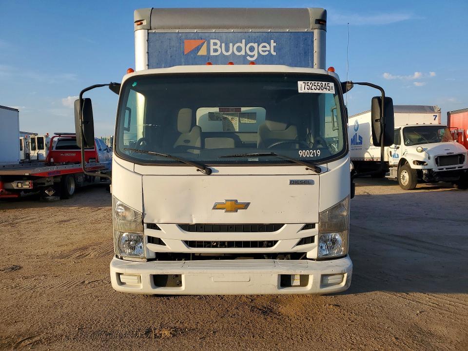 2017 Chevrolet 4500HD BOX Truck
