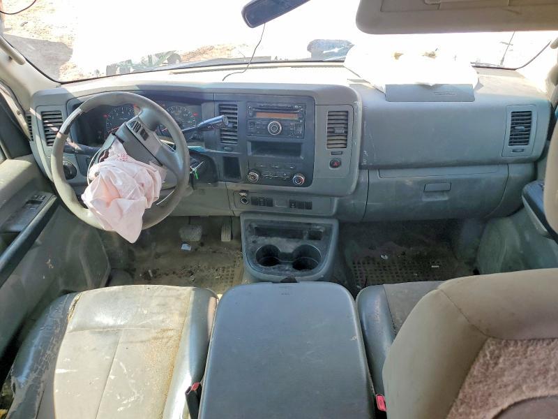 2016 Nissan Nv 2500 s