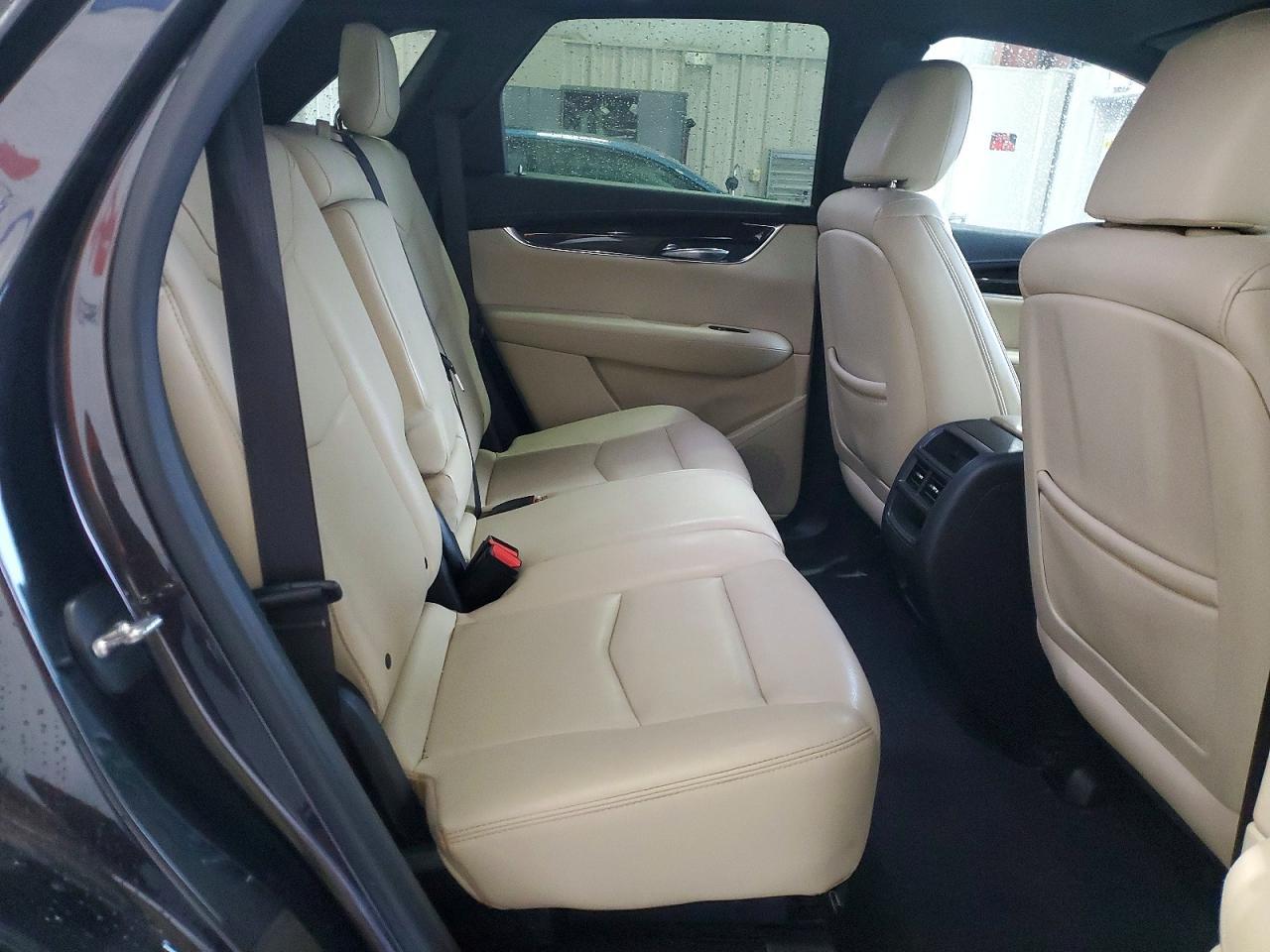 2017 Cadillac XT5