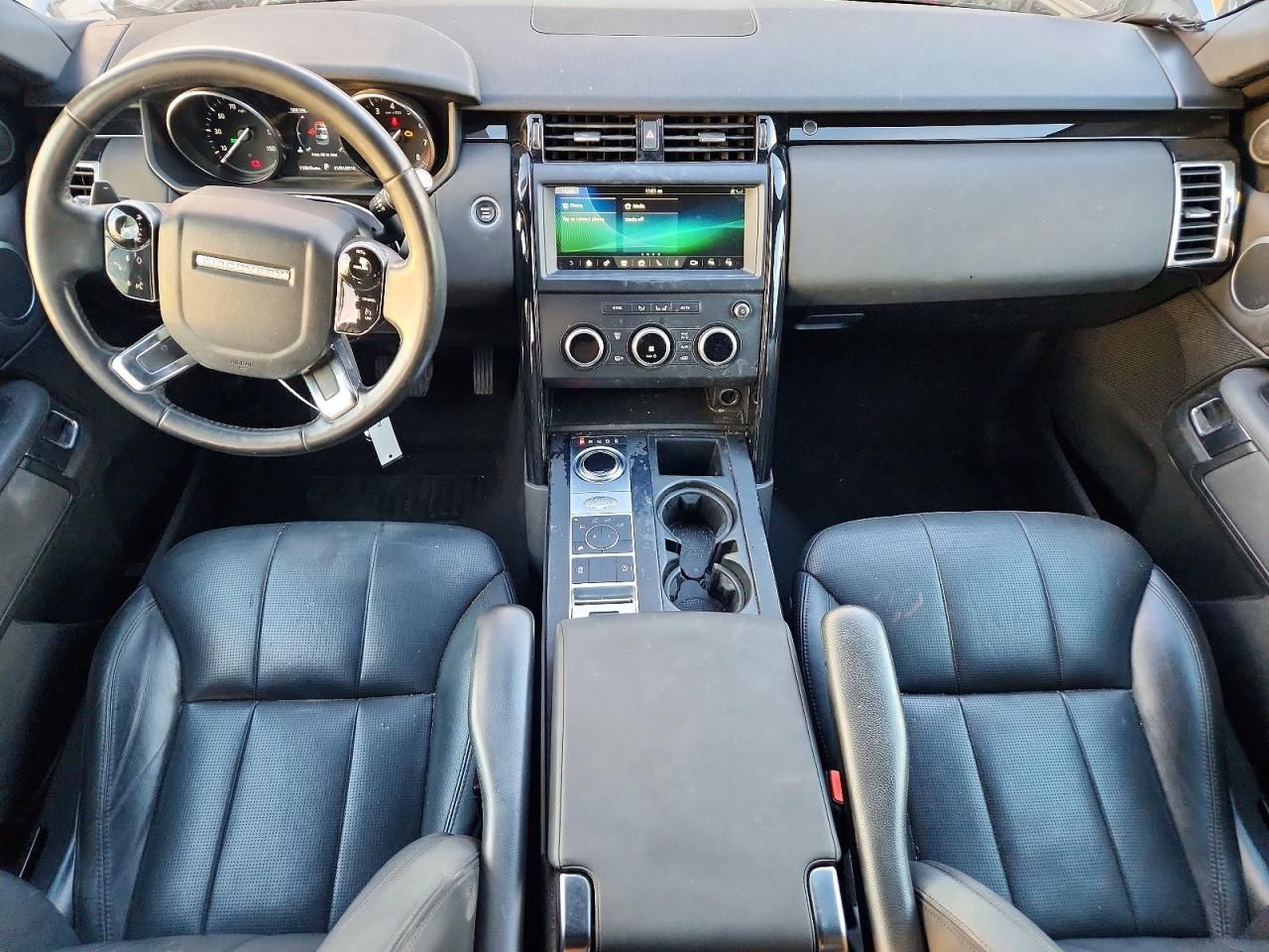 2020 Land Rover Discovery se