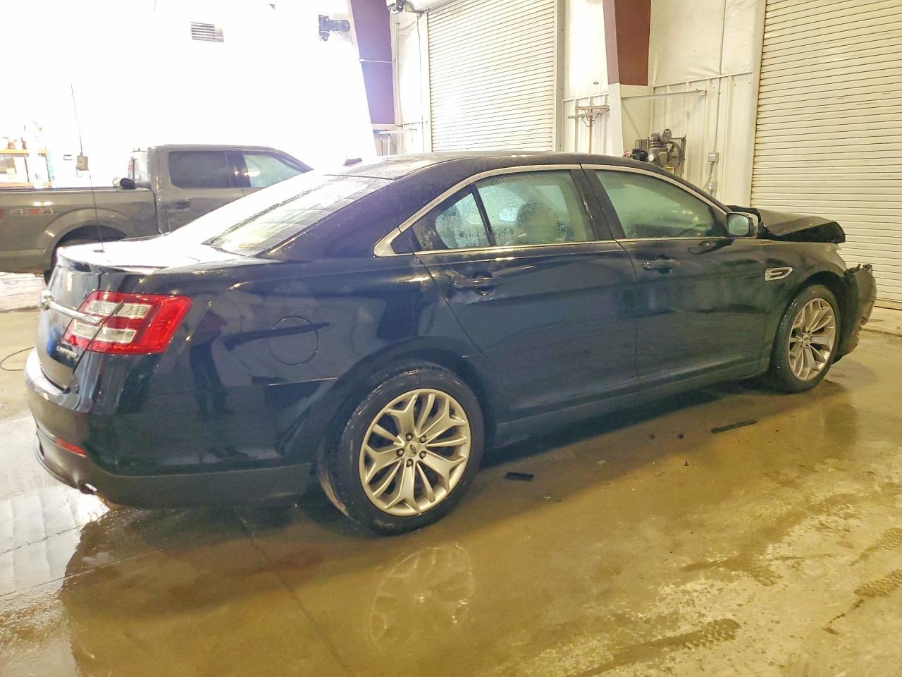 2018 Ford Taurus Limited