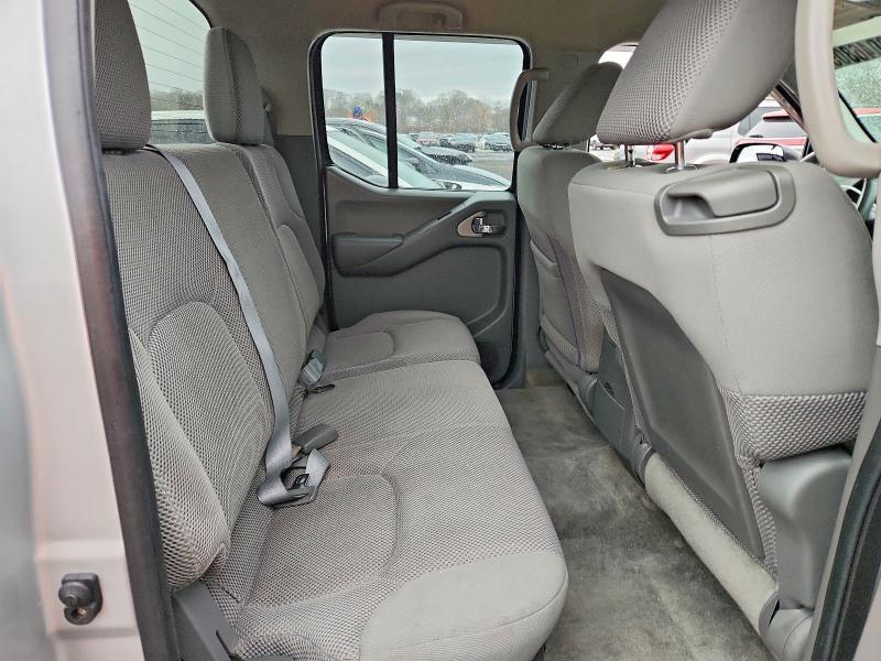 2013 Nissan Frontier S