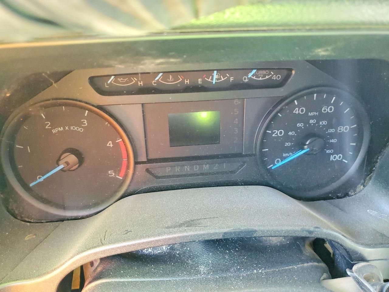 2017 Ford F350 Super Duty Flatbed Truck