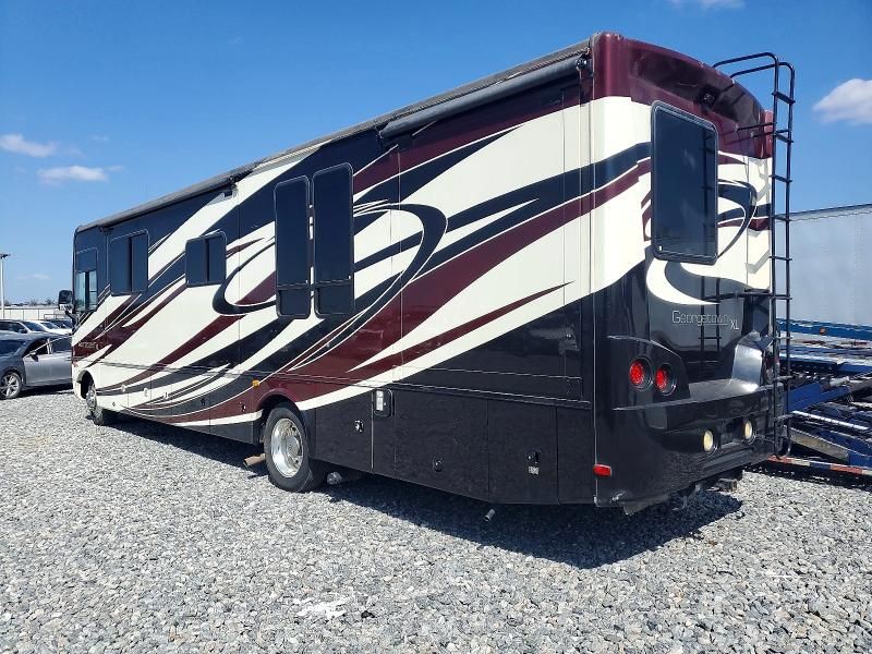 2012 Ford F53-RV