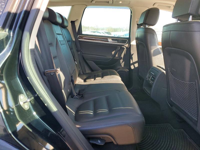 2016 Volkswagen Touareg Sport