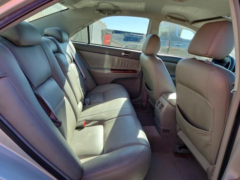 2002 Toyota Camry le