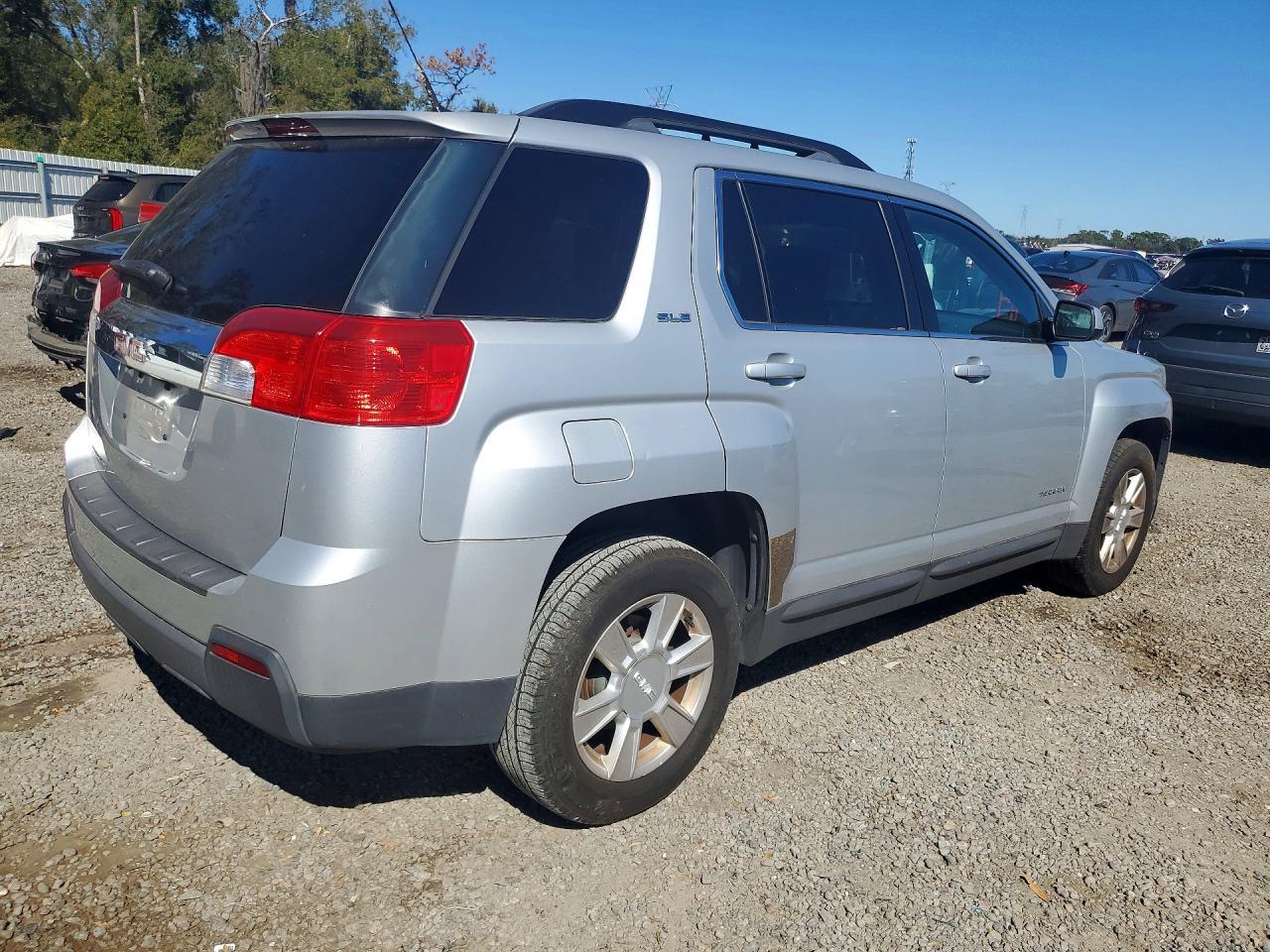 2011 GMC Terrain sle
