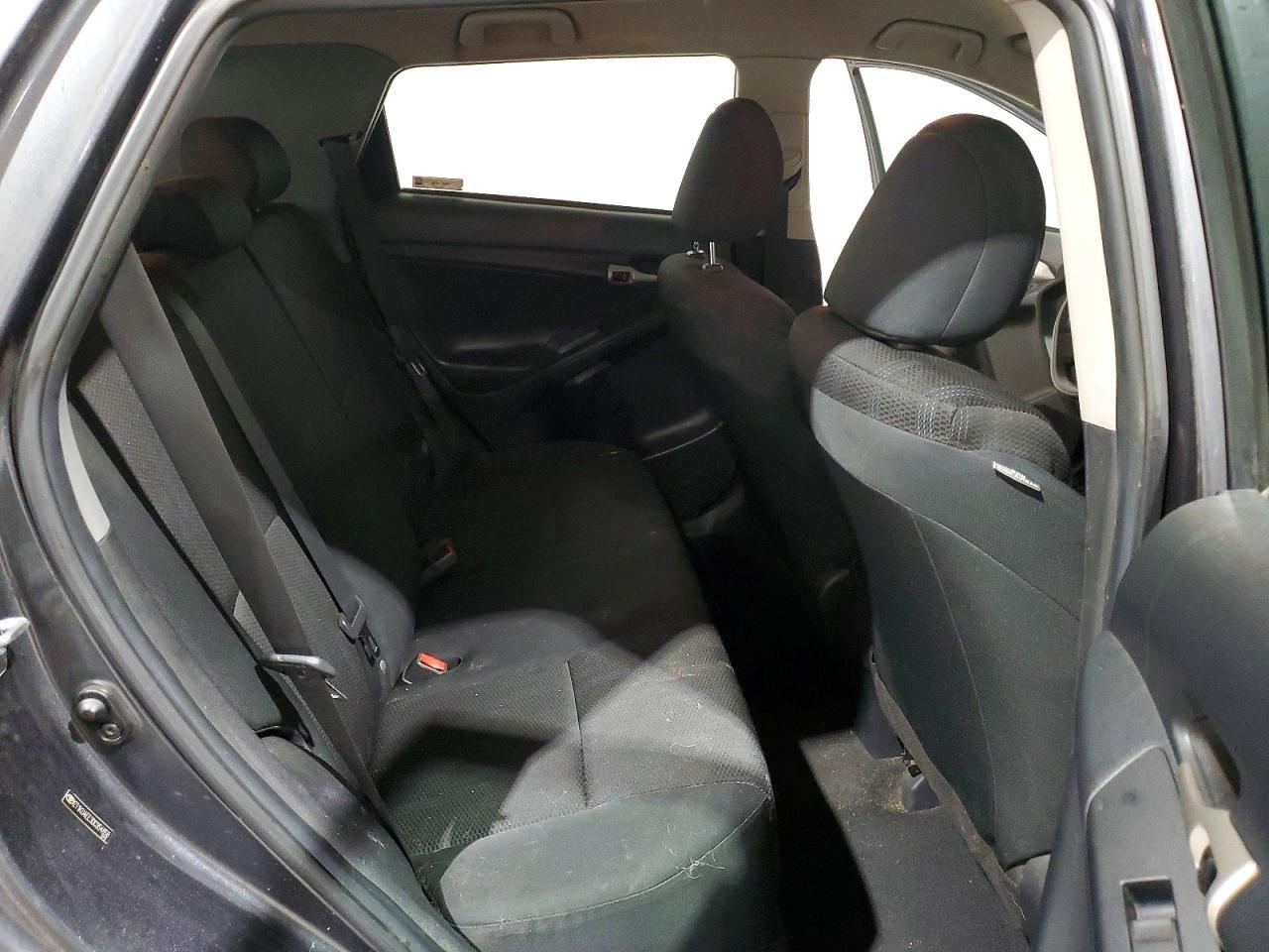 2013 Toyota Matrix l