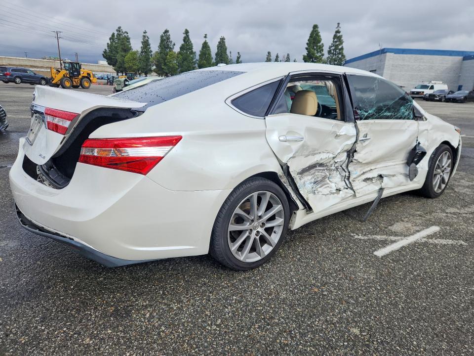 2014 Toyota Avalon Base