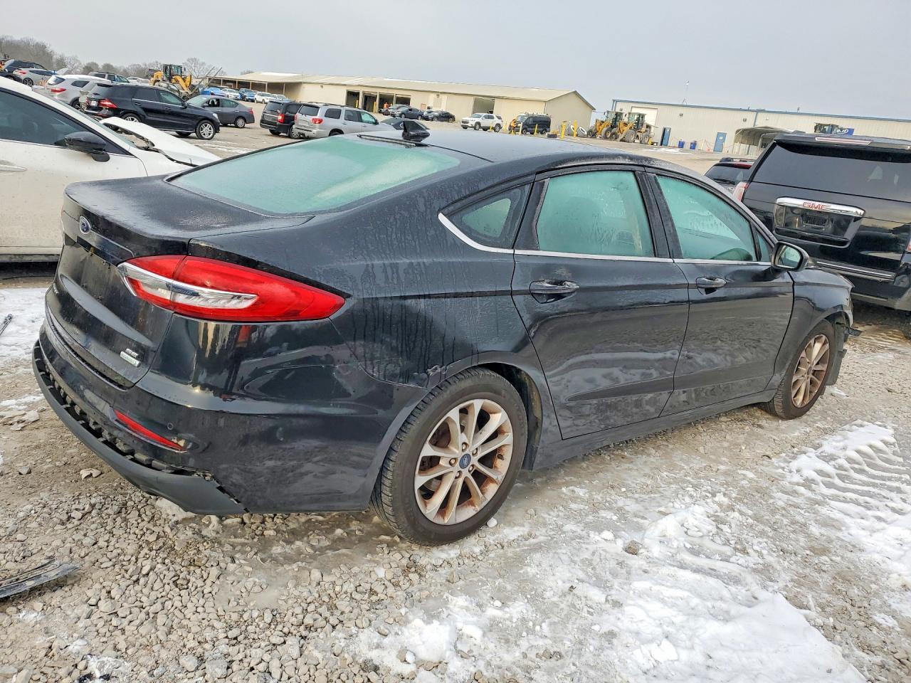 2020 Ford Fusion se