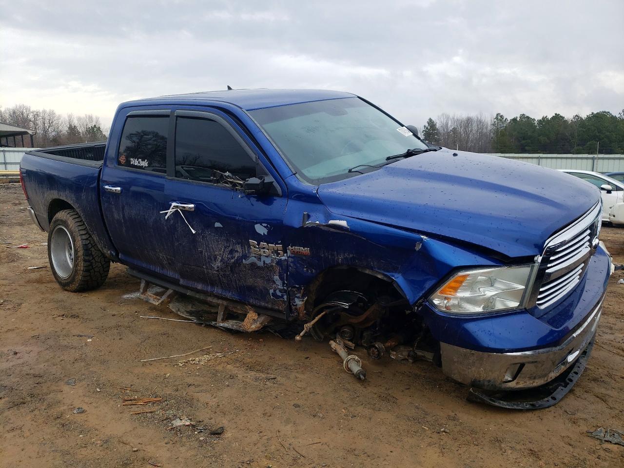 2014 Ram Trucks 1500 SLT
