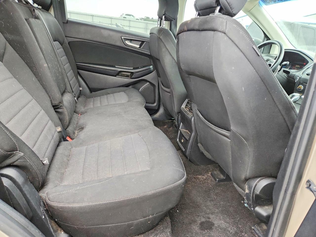 2018 Ford Edge se