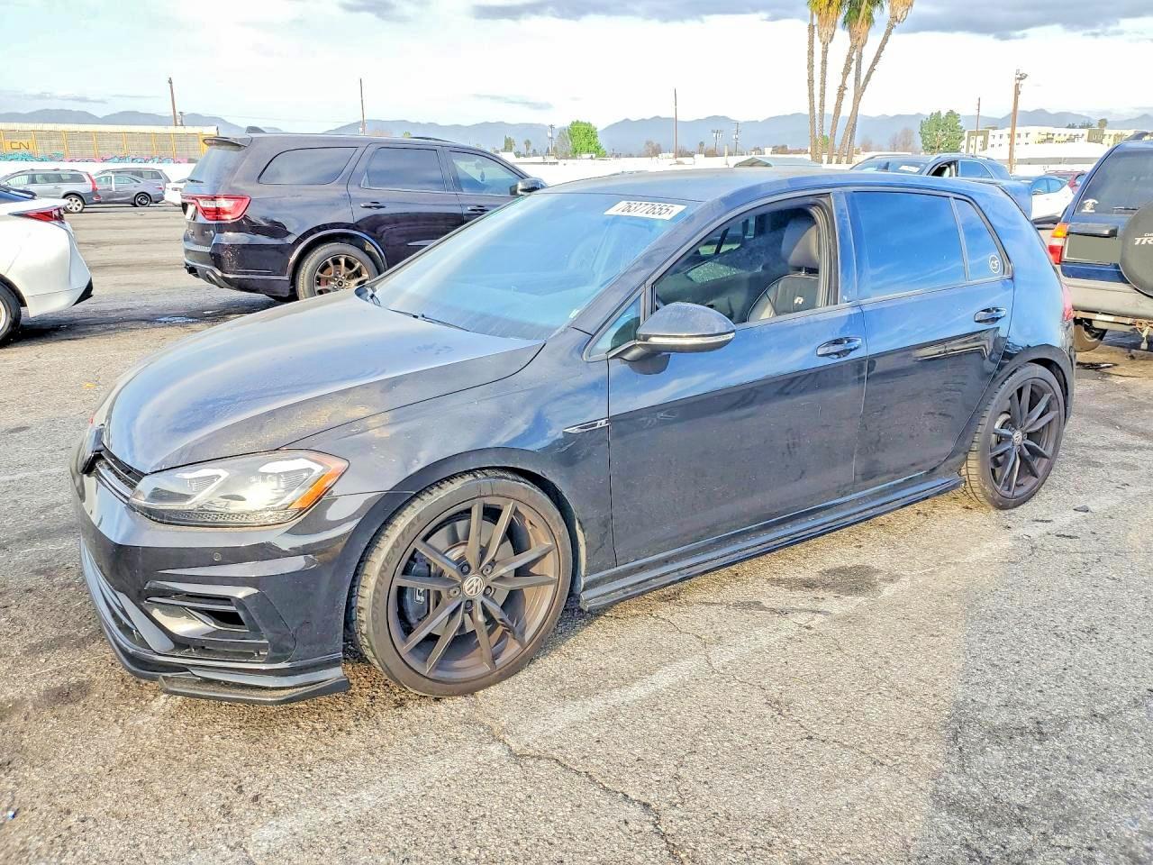 2019 Volkswagen Golf r