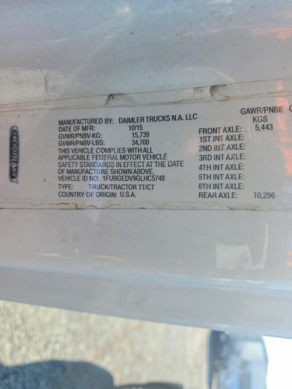 2016 Freightliner Cascadia 125 Semi Truck