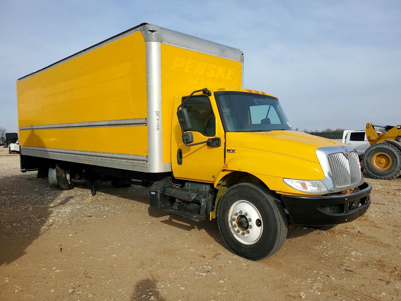 2021 International MV607 BOX Truck