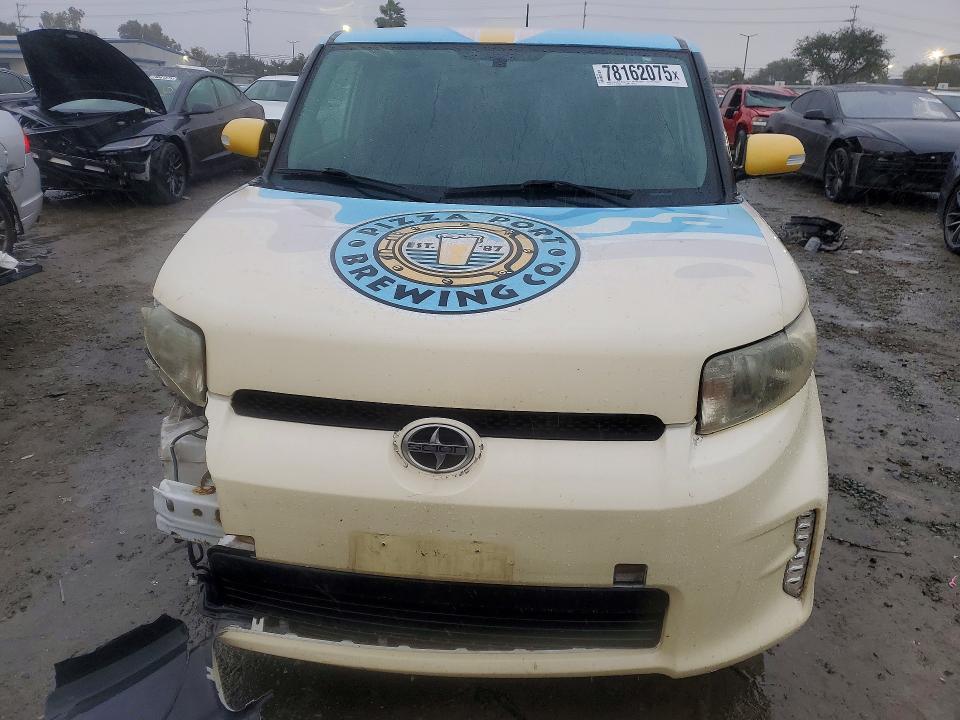 2015 Scion XB