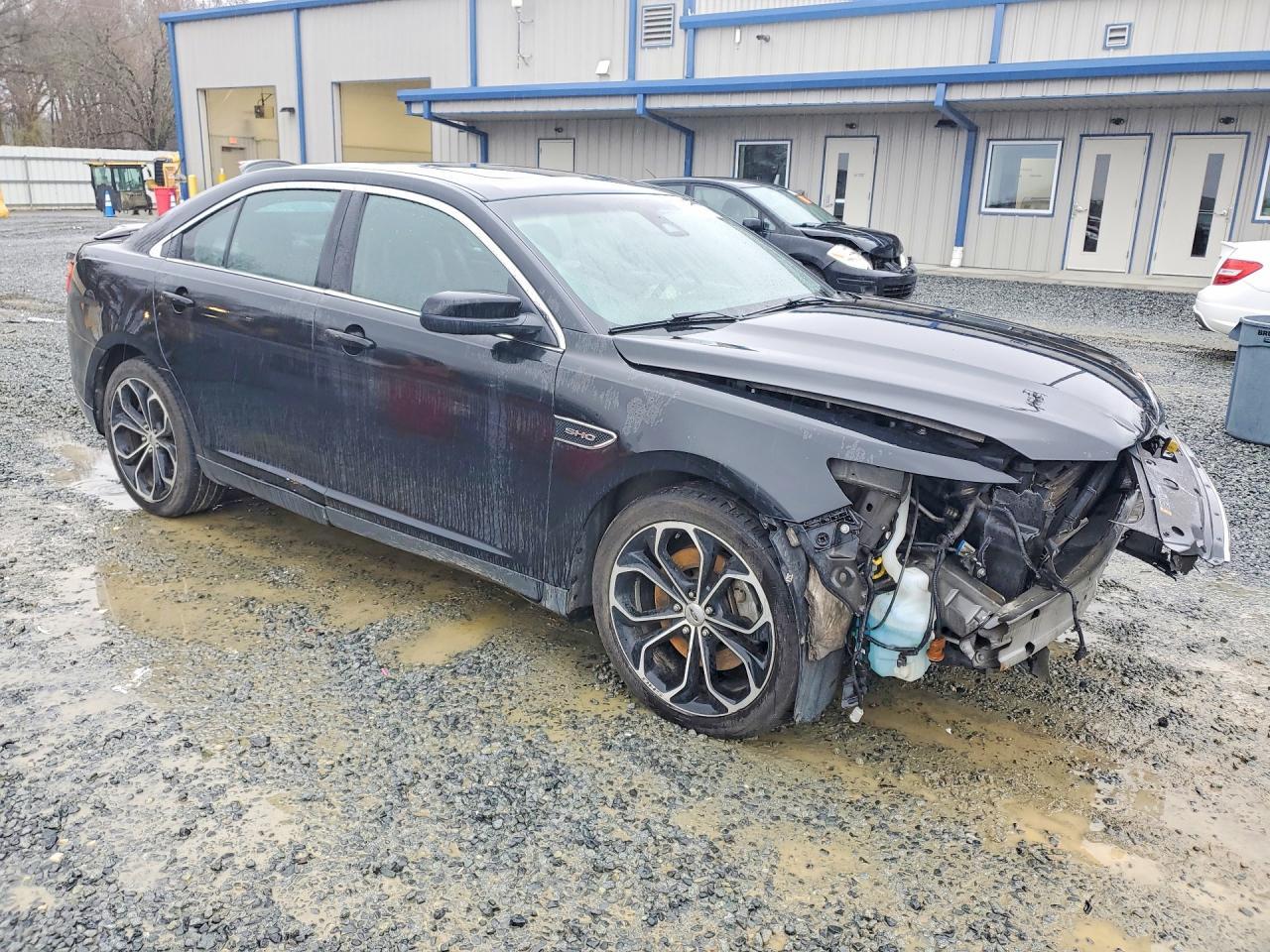 2014 Ford Taurus sho