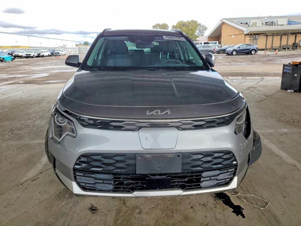 2025 KIA Niro Wind