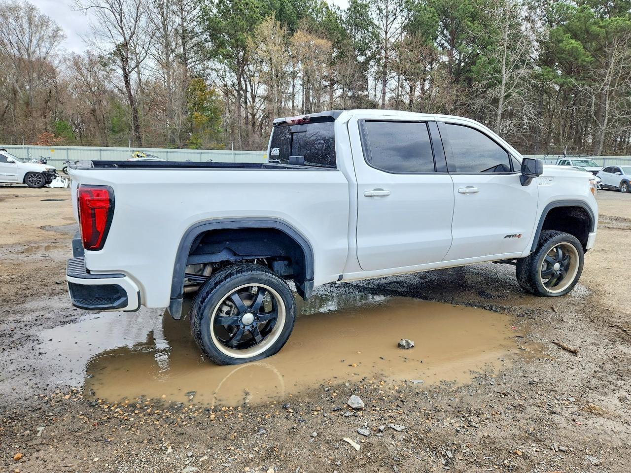 2021 GMC Sierra K1500 AT4
