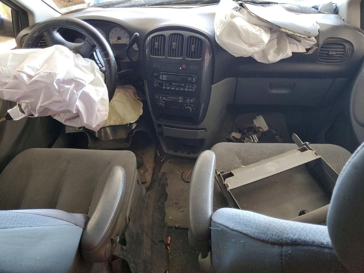 2005 Dodge Caravan sxt