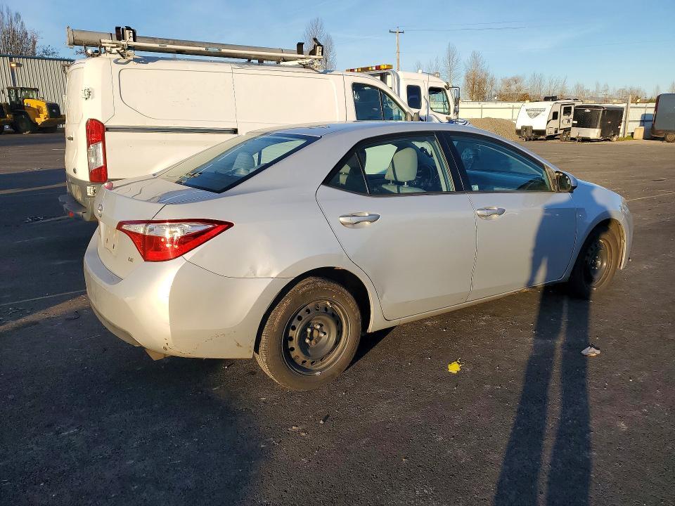 2015 Toyota Corolla l