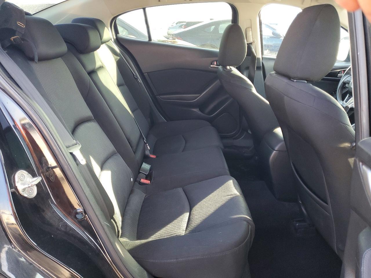 2016 Mazda 3 Sport