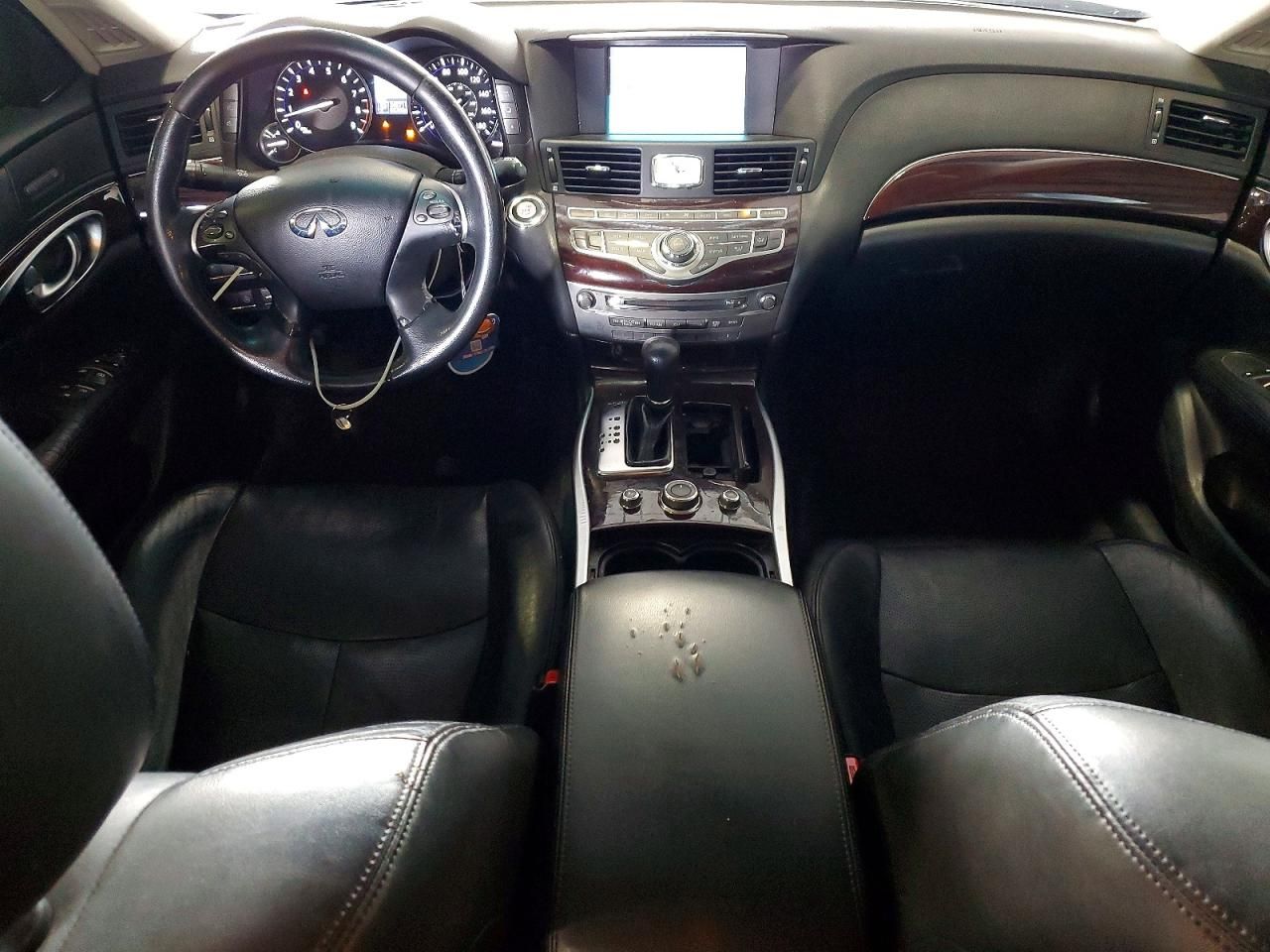 2011 Infiniti M37