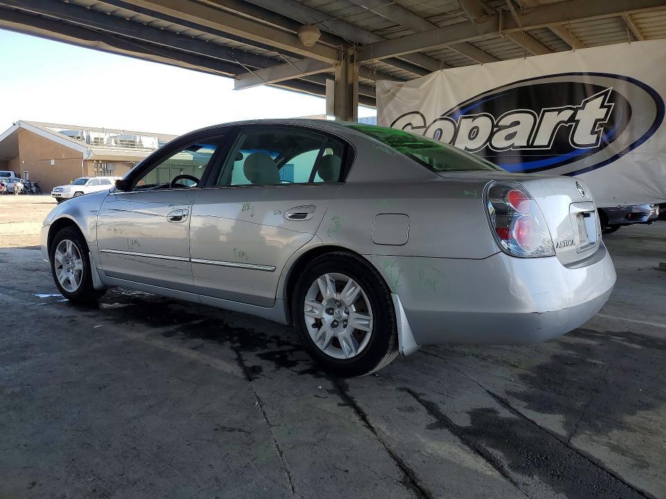 2005 Nissan Altima s