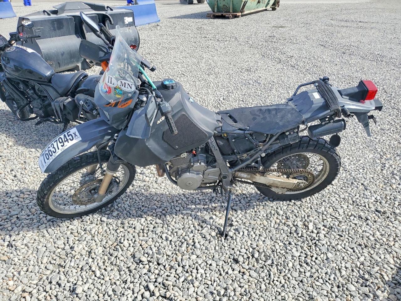 2024 Suzuki DR650 SE