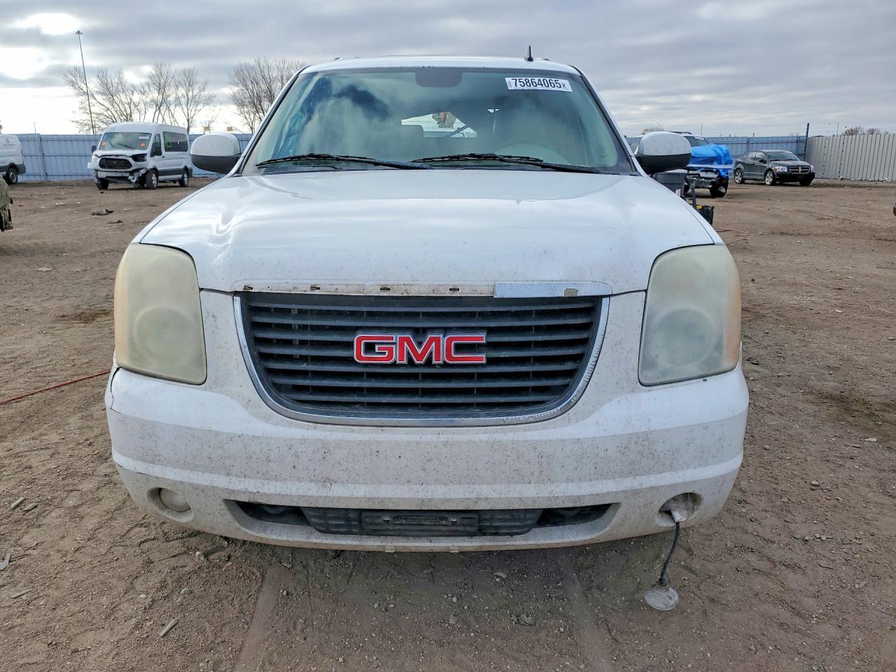 2011 GMC Yukon xl K1500 slt