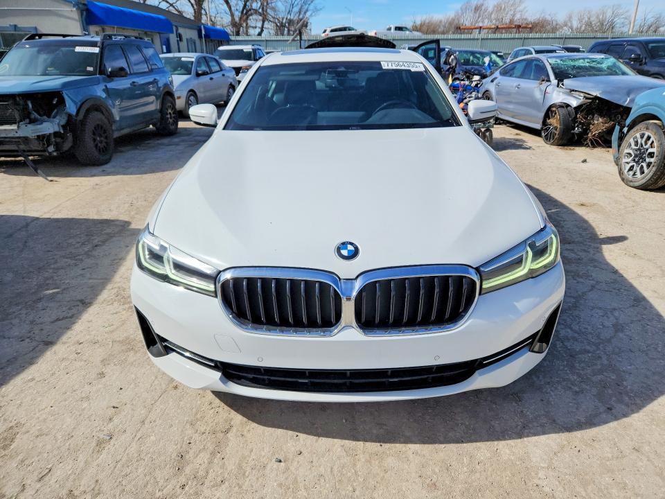 2021 BMW 530 i