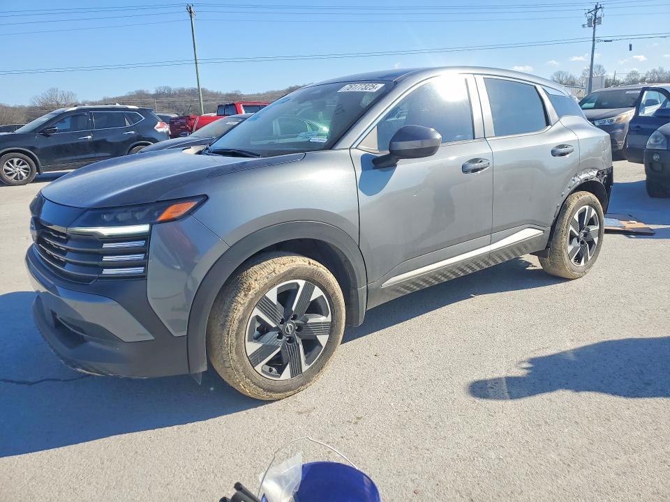 2025 Nissan Kicks sv
