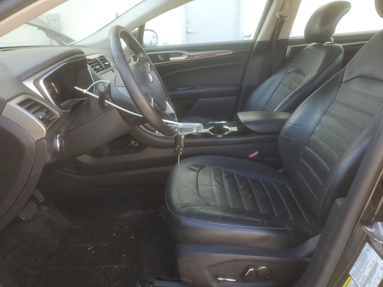 2014 Ford Fusion se Phev