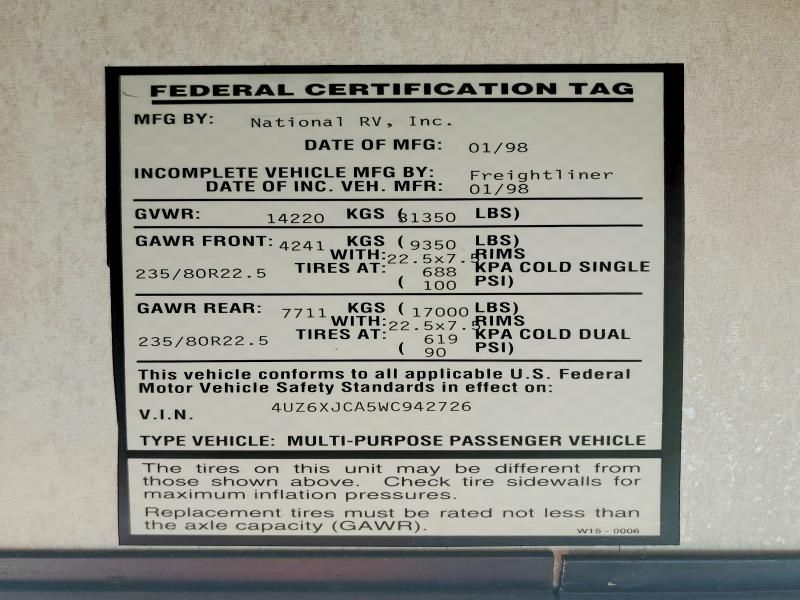 1998 Freightliner XC Chassis RV