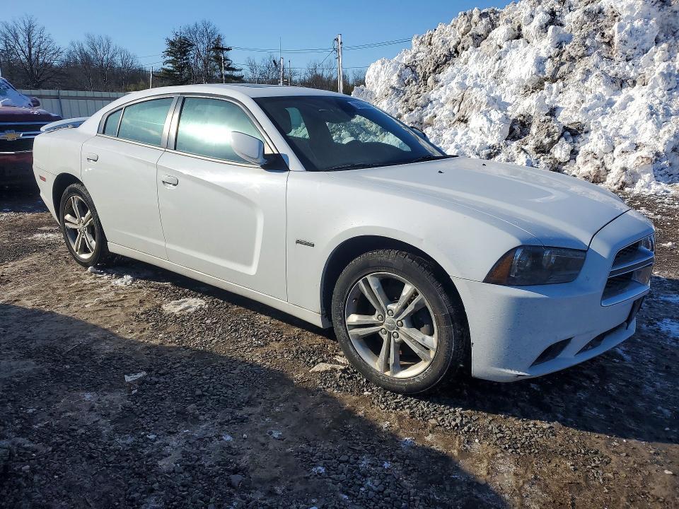 2014 Dodge Charger r