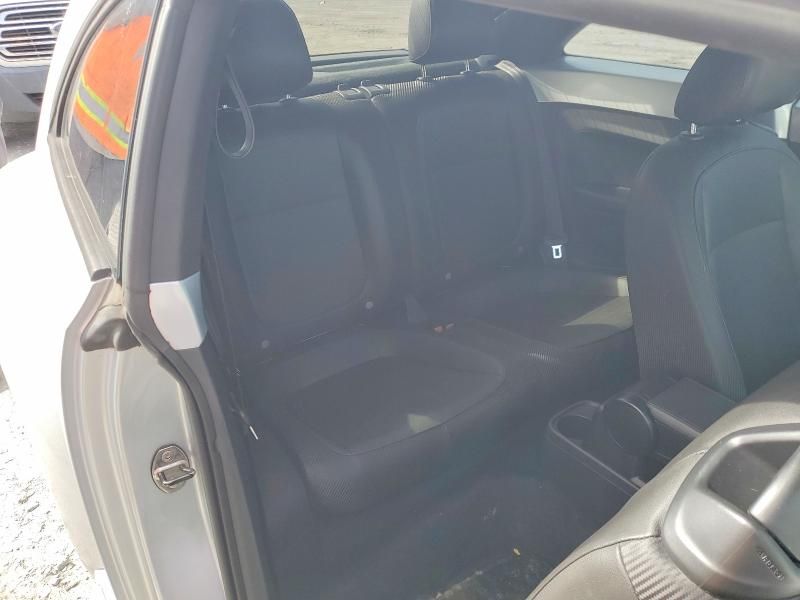 2014 Volkswagen Beetle