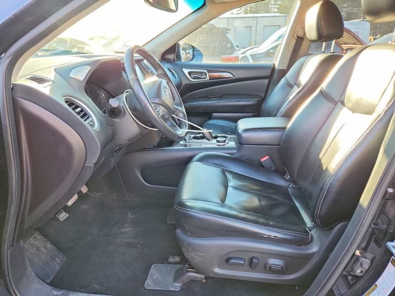 2015 Nissan Pathfinder s